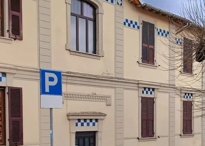 Daire Iris E Aurora Monti di Licciana Nardi